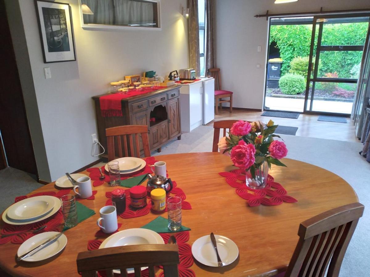 Carters Beach Bed And Breakfast เวสต์พอร์ต ภายนอก รูปภาพ